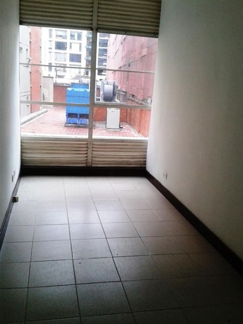 Edificio en venta en San Pedro, Cali, 1300 m² · foto 12 de 24
