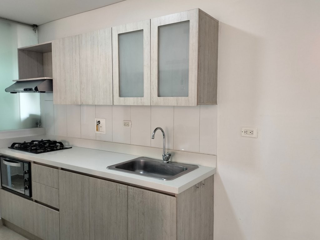 Apartamento en venta en El Poblado, Medellín · foto 7 de 17