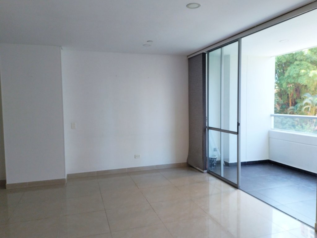 Apartamento en venta en El Poblado, Medellín · foto 3 de 17
