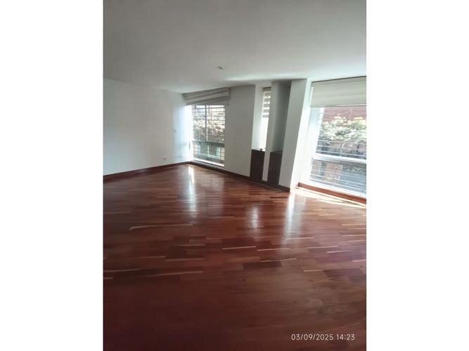 Apartamento en venta en Santa Paula, Bogotá · foto 3 de 19