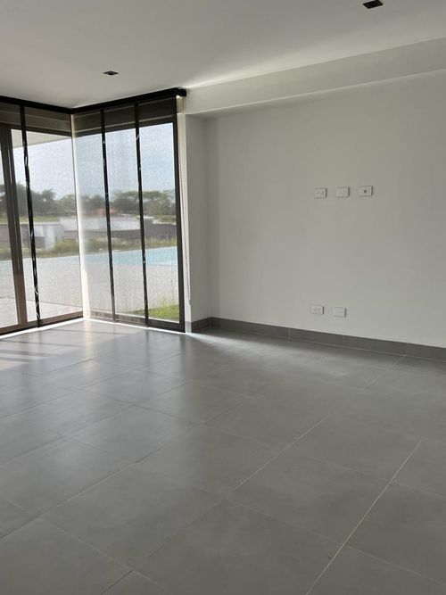 Casa de 4 alcobas en venta en Cerritos, Pereira, 318 m² · foto 8 de 22