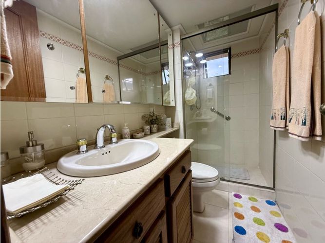 Apartamento de 3 alcobas en venta en Los Balsos, Medellín, 178 m² · foto 20 de 21