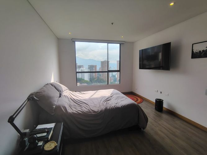 Apartamento de 1 alcoba en arriendo en El Poblado, Medellín, 68 m² · foto 9 de 15