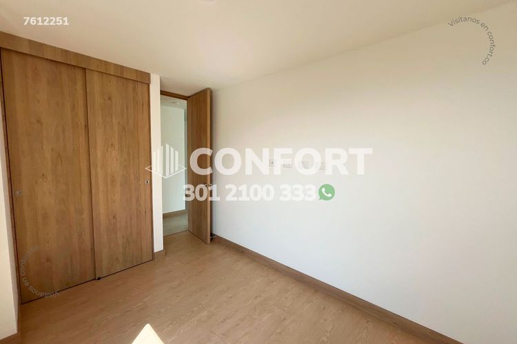 Apartamento de 2 alcobas en arriendo en Ciudad Del Río, Medellín, 72 m² · foto 5 de 24