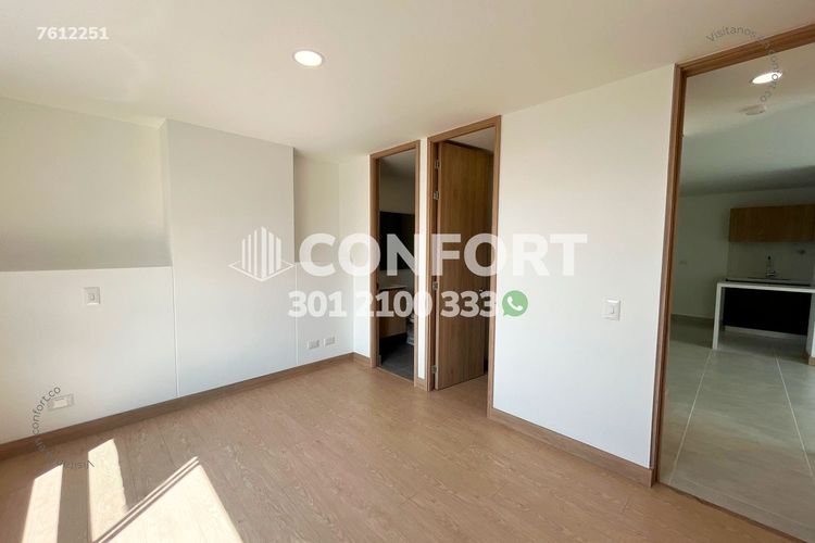 Apartamento de 2 alcobas en arriendo en Ciudad Del Río, Medellín, 72 m² · foto 13 de 24