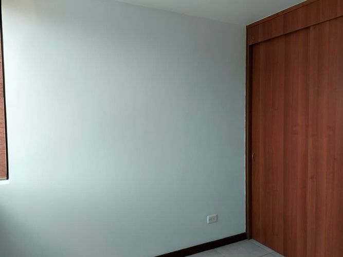 Apartamento de 2 alcobas en arriendo en El Poblado, Medellín, 81 m² · foto 12 de 18