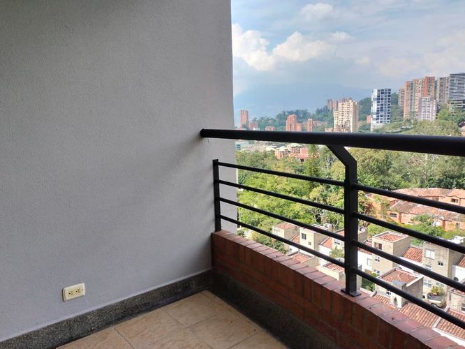 Apartamento de 2 alcobas en arriendo en El Poblado, Medellín, 81 m² · foto 18 de 18