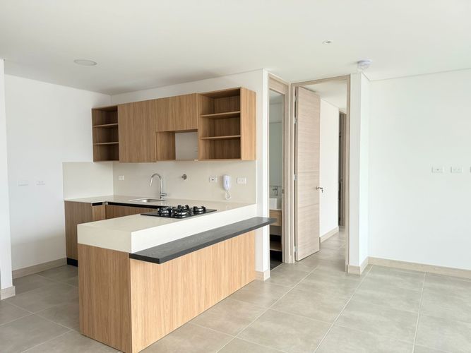 Apartamento de 1 alcoba en arriendo en El Poblado, Medellín, 68 m² · foto 5 de 11