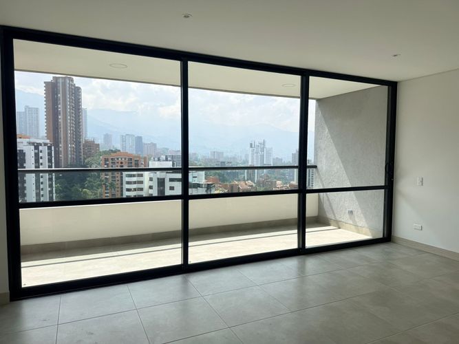 Apartamento de 1 alcoba en arriendo en El Poblado, Medellín, 68 m² · foto 2 de 11