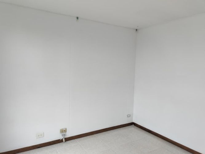 Apartamento de 2 alcobas en arriendo en El Poblado, Medellín, 100 m² · foto 12 de 15