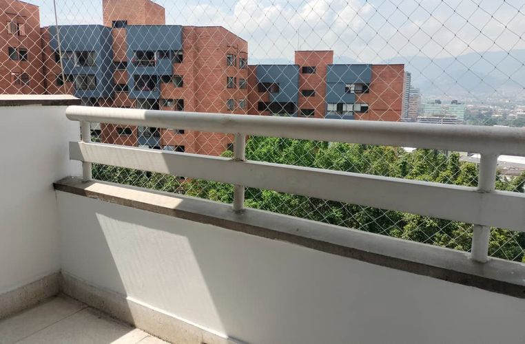 Apartamento de 2 alcobas en arriendo en El Poblado, Medellín, 100 m² · foto 15 de 15