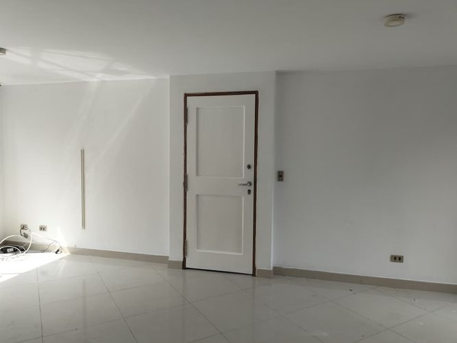 Apartamento de 2 alcobas en arriendo en El Poblado, Medellín, 100 m² · foto 3 de 12