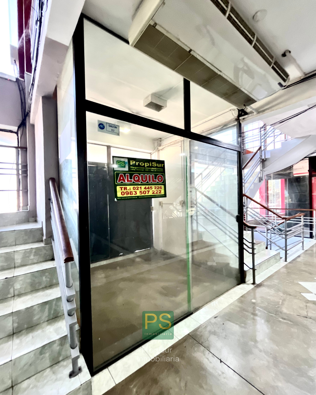 Salón Comercial en el Mercado 4 — foto 3