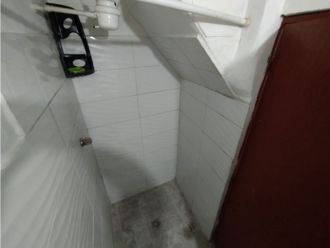 Casa de 10 alcobas en venta en Colon, Medellín, 132 m² · foto 19 de 24