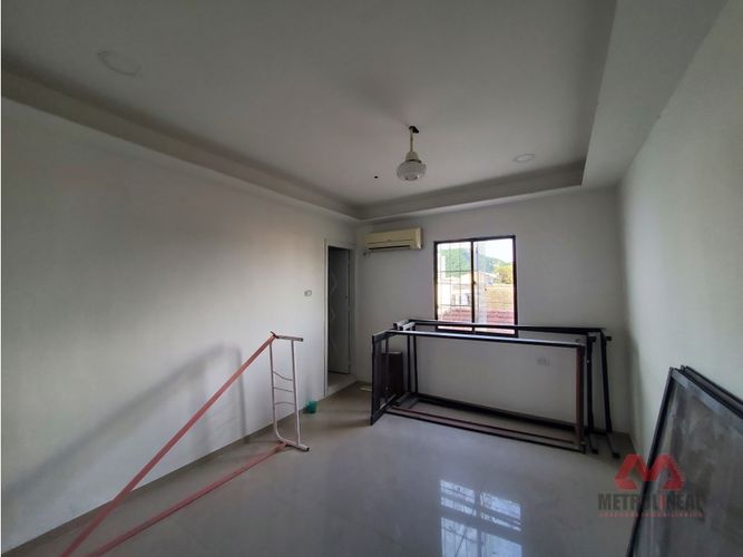 Casa de 8 alcobas en arriendo en Manga, Cartagena, 190 m² · foto 19 de 23