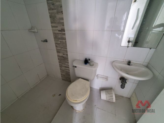 Casa de 8 alcobas en arriendo en Manga, Cartagena, 190 m² · foto 20 de 23