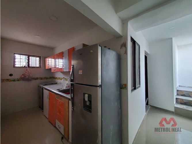 Casa de 8 alcobas en arriendo en Manga, Cartagena, 190 m² · foto 21 de 23