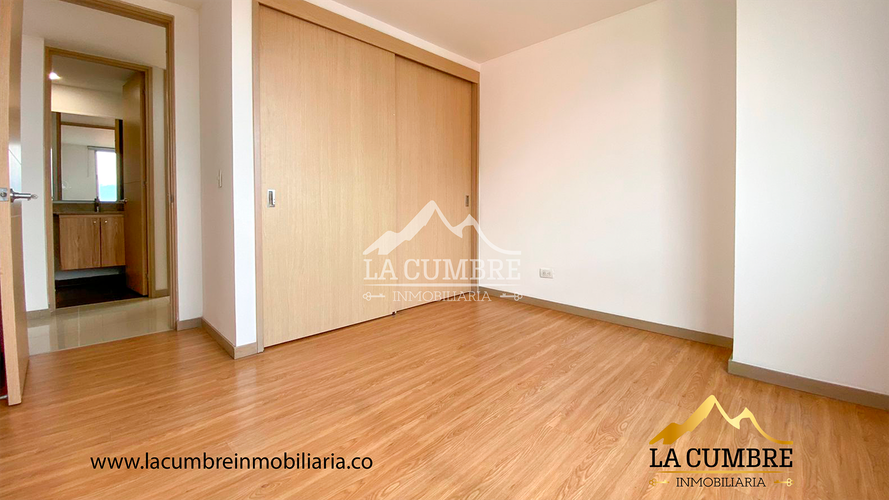 Apartamento de 3 alcobas en arriendo en Santa Maria De Los Angeles, Medellín, 95 m² · foto 8 de 14
