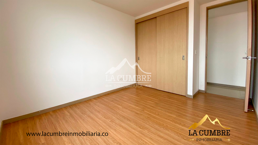 Apartamento de 3 alcobas en arriendo en Santa Maria De Los Angeles, Medellín, 95 m² · foto 9 de 14