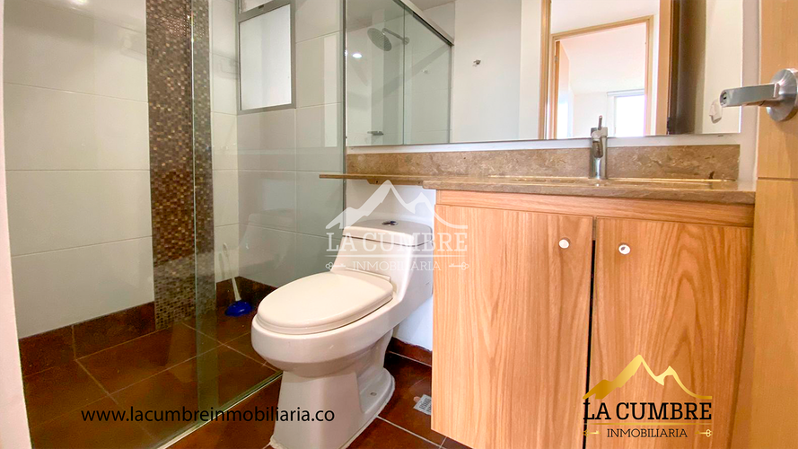 Apartamento de 3 alcobas en arriendo en Santa Maria De Los Angeles, Medellín, 95 m² · foto 11 de 14