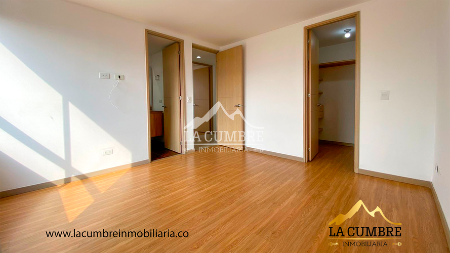 Apartamento de 3 alcobas en arriendo en Santa Maria De Los Angeles, Medellín, 95 m² · foto 12 de 14