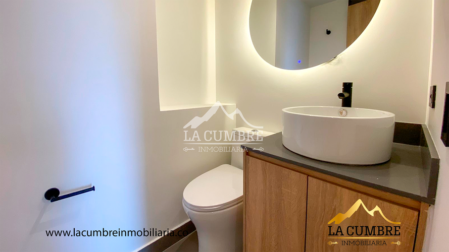 Apartamento de 3 alcobas en arriendo en Los Balsos, Medellín, 115 m² · foto 12 de 13