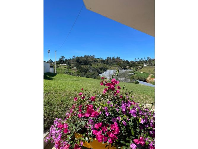 Casa de 7 alcobas en venta en Guarne, 1150 m² · foto 16 de 21