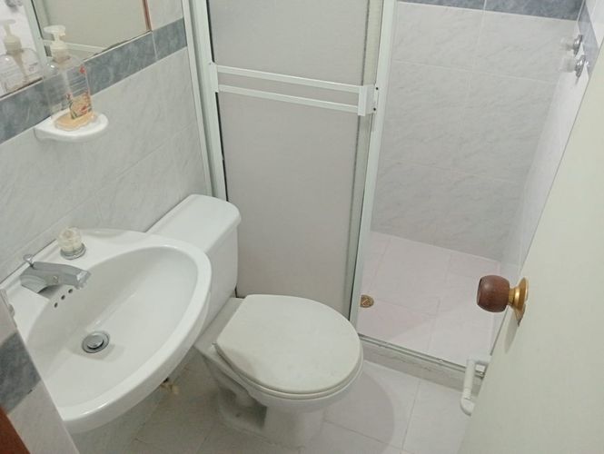 Apartamento de 2 alcobas en venta en Laureles, Medellín, 66 m² · foto 16 de 17
