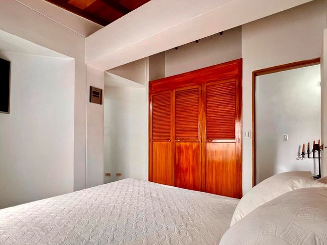 Apartamento de 2 alcobas en venta en Laureles, Medellín, 66 m² · foto 15 de 17
