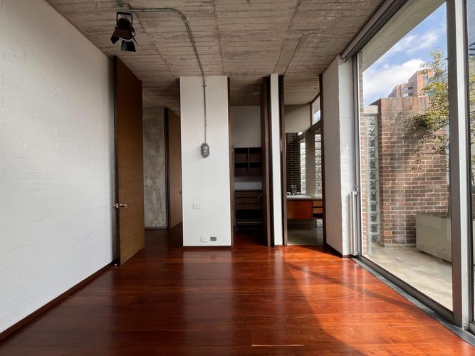 Apartamento de 3 alcobas en venta en El Poblado, Medellín, 270 m² · foto 12 de 18