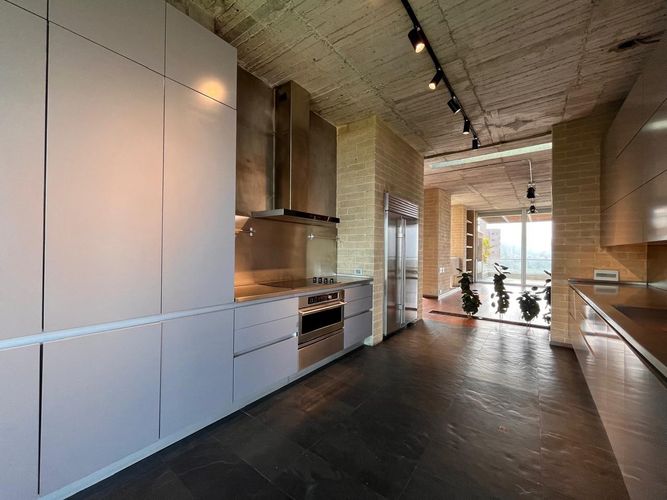 Apartamento de 3 alcobas en venta en El Poblado, Medellín, 270 m² · foto 6 de 18