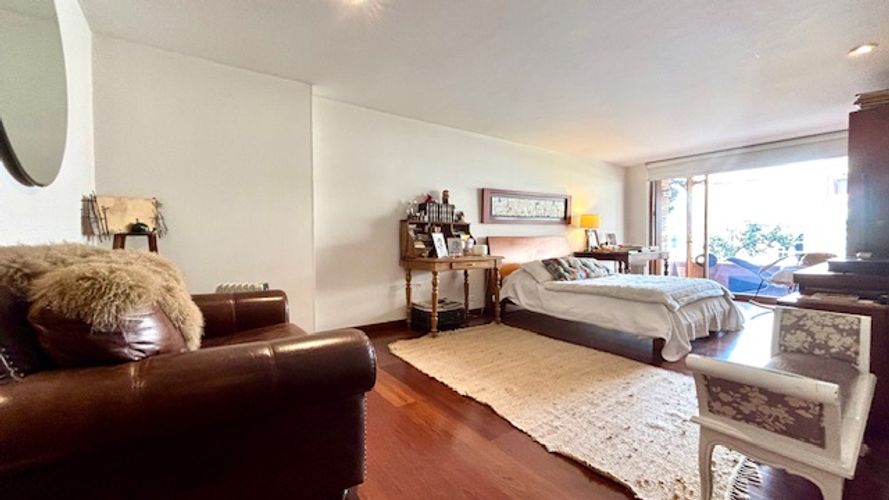 Apartamento en venta en Los Rosales, Bogotá · foto 15 de 24