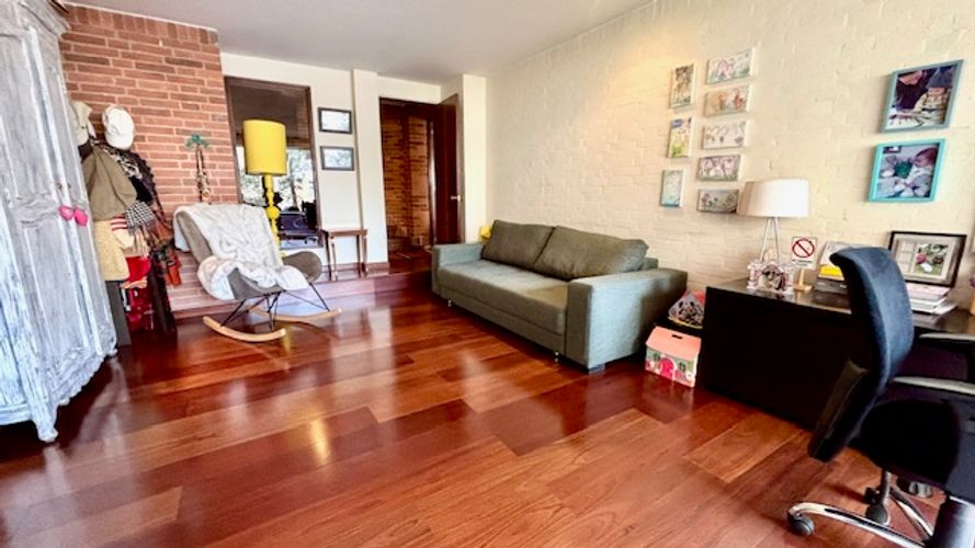 Apartamento en venta en Los Rosales, Bogotá · foto 23 de 24