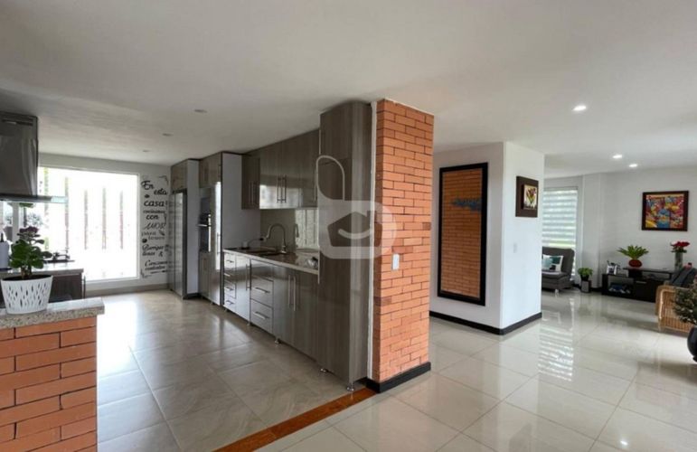 Casa de 3 alcobas en venta en Hacienda Fontanar, Chía, 300 m² · foto 8 de 23