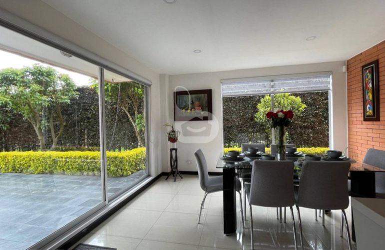 Casa de 3 alcobas en venta en Hacienda Fontanar, Chía, 300 m² · foto 13 de 23