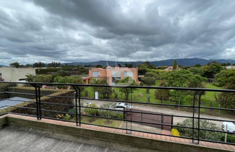 Casa de 3 alcobas en venta en Hacienda Fontanar, Chía, 300 m² · foto 22 de 23
