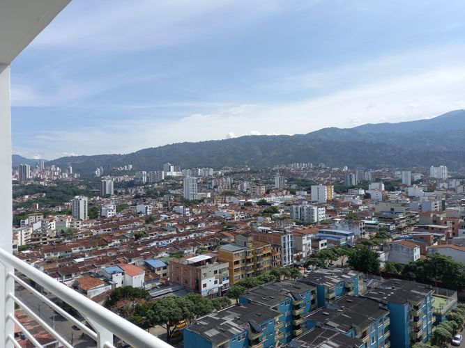 Apartamento de 3 alcobas en venta en Provenza, Bucaramanga, 76 m² · foto 3 de 22