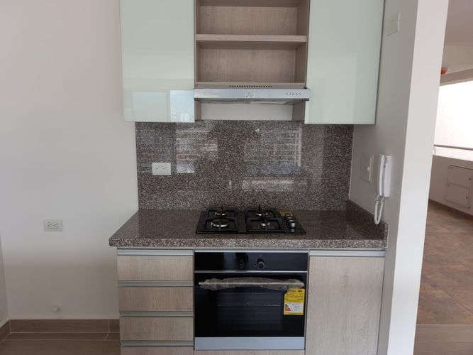Apartamento de 3 alcobas en venta en Provenza, Bucaramanga, 76 m² · foto 9 de 22