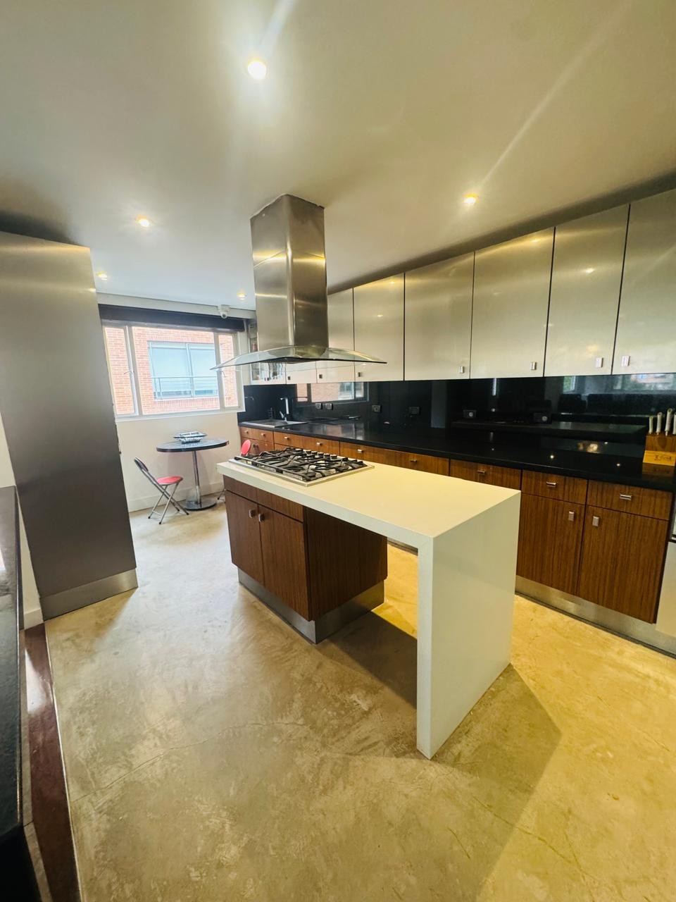 Apartamento en venta en Santa Barbara Occidental, Bogotá · foto 11 de 24