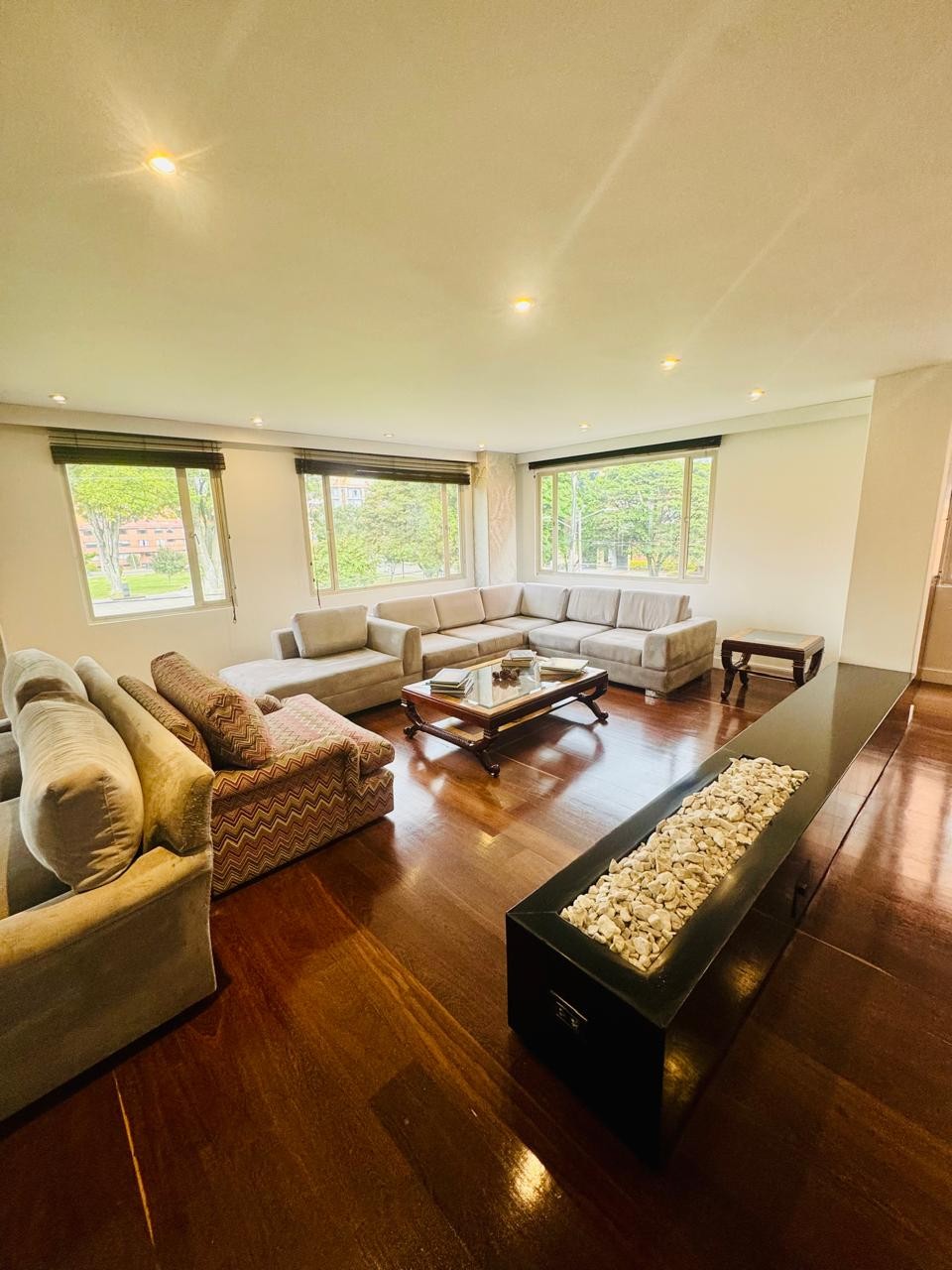 Apartamento en venta en Santa Barbara Occidental, Bogotá · foto 5 de 24