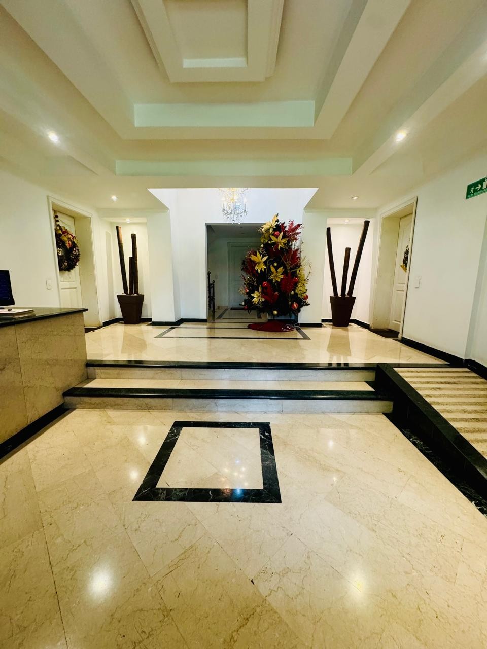 Apartamento en venta en Santa Barbara Occidental, Bogotá · foto 2 de 24