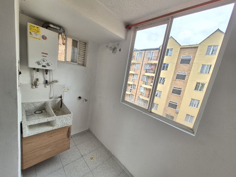 Apartamento en venta en Torremolinos, Bogotá · foto 9 de 21