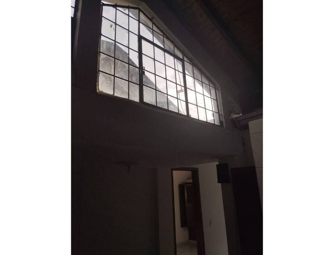 Casa de 8 alcobas en venta en La Salle, Bucaramanga, 240 m² · foto 10 de 18