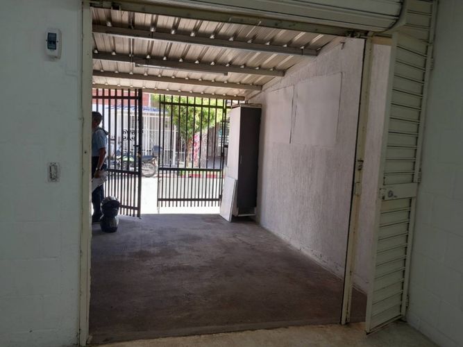 Casa de 5 alcobas en venta en El Carmelo, Candelaria, 81 m² · foto 3 de 24