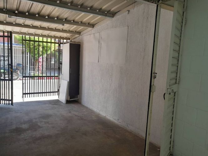 Casa de 5 alcobas en venta en El Carmelo, Candelaria, 81 m² · foto 4 de 24