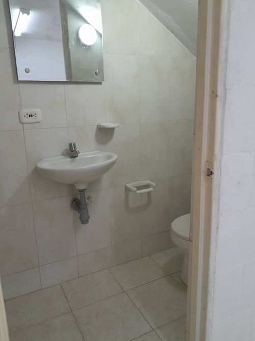 Casa de 5 alcobas en venta en El Carmelo, Candelaria, 81 m² · foto 10 de 24