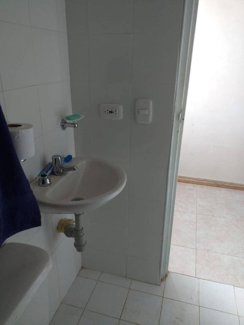 Casa de 5 alcobas en venta en El Carmelo, Candelaria, 81 m² · foto 13 de 24