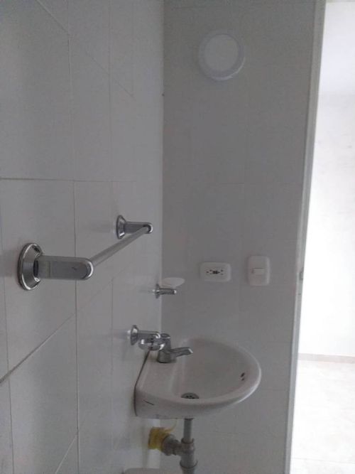 Casa de 5 alcobas en venta en El Carmelo, Candelaria, 81 m² · foto 20 de 24