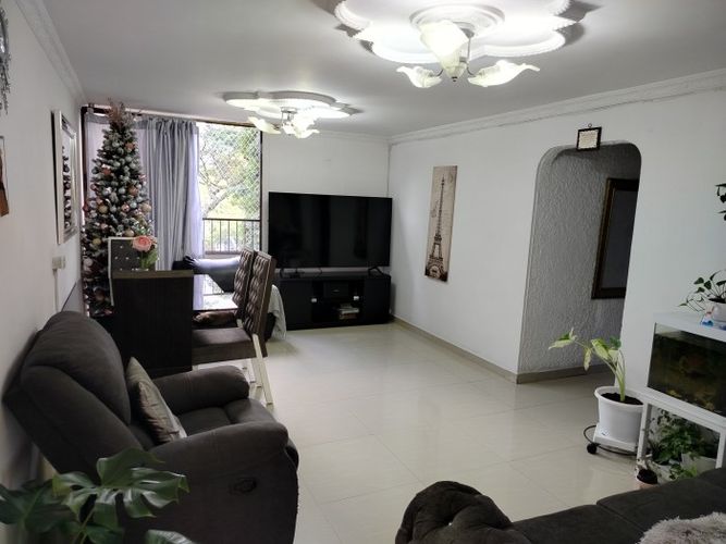 Apartamento de 2 alcobas en venta en Ciudad Los Alamos, Cali, 75 m² · foto 2 de 21
