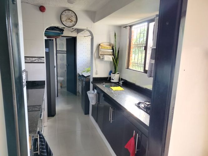 Apartamento de 2 alcobas en venta en Ciudad Los Alamos, Cali, 75 m² · foto 6 de 21